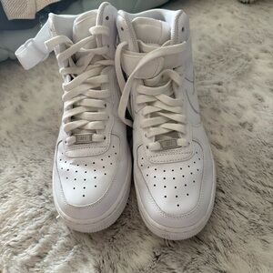 Nike Air Force 1 High ‘07 Triple White CW2290-111 Size: 8